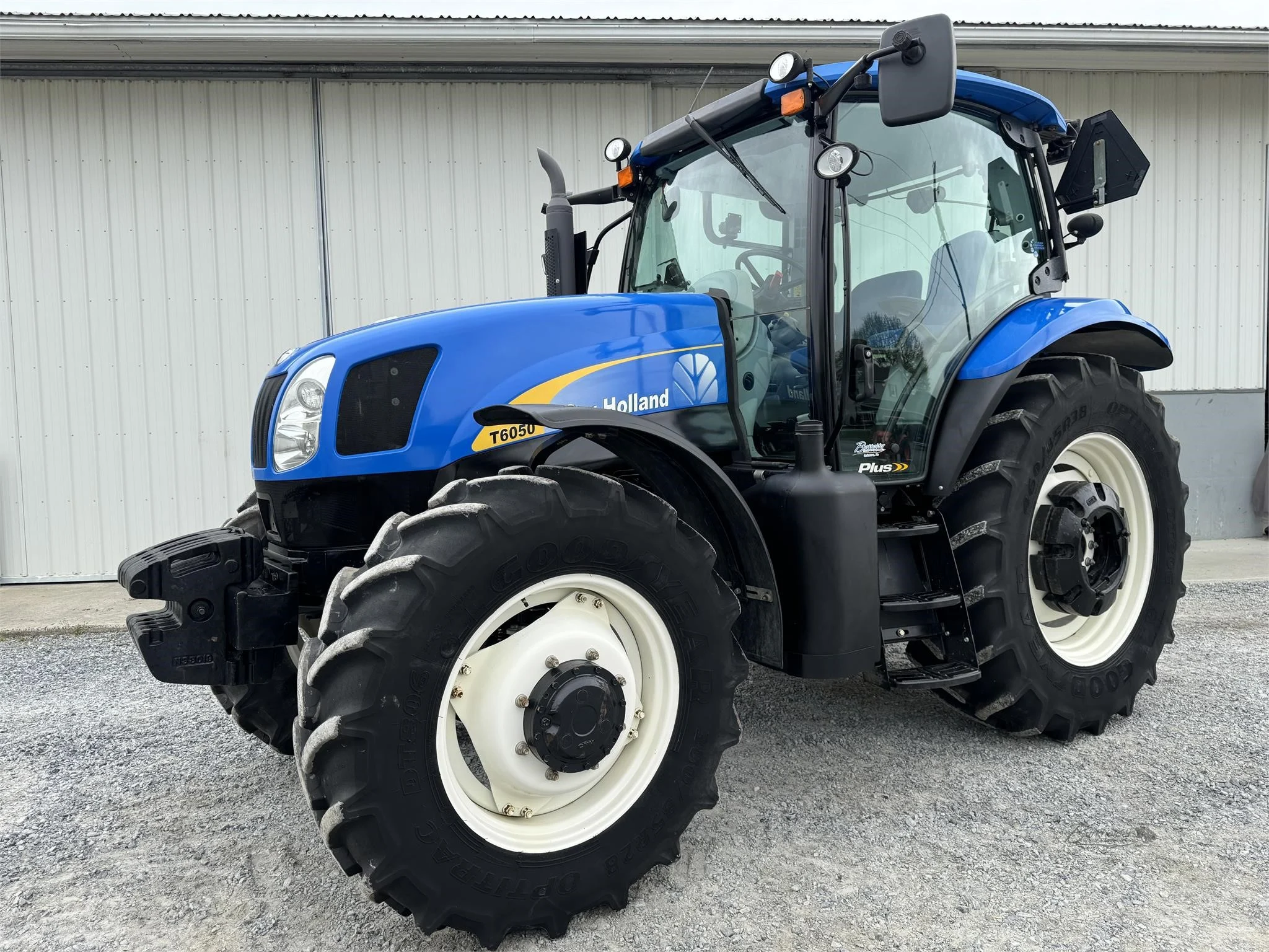 2012 New Holland T6050