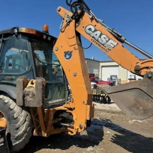 2014 CASE 580SN Backhoe Loader - Image 3