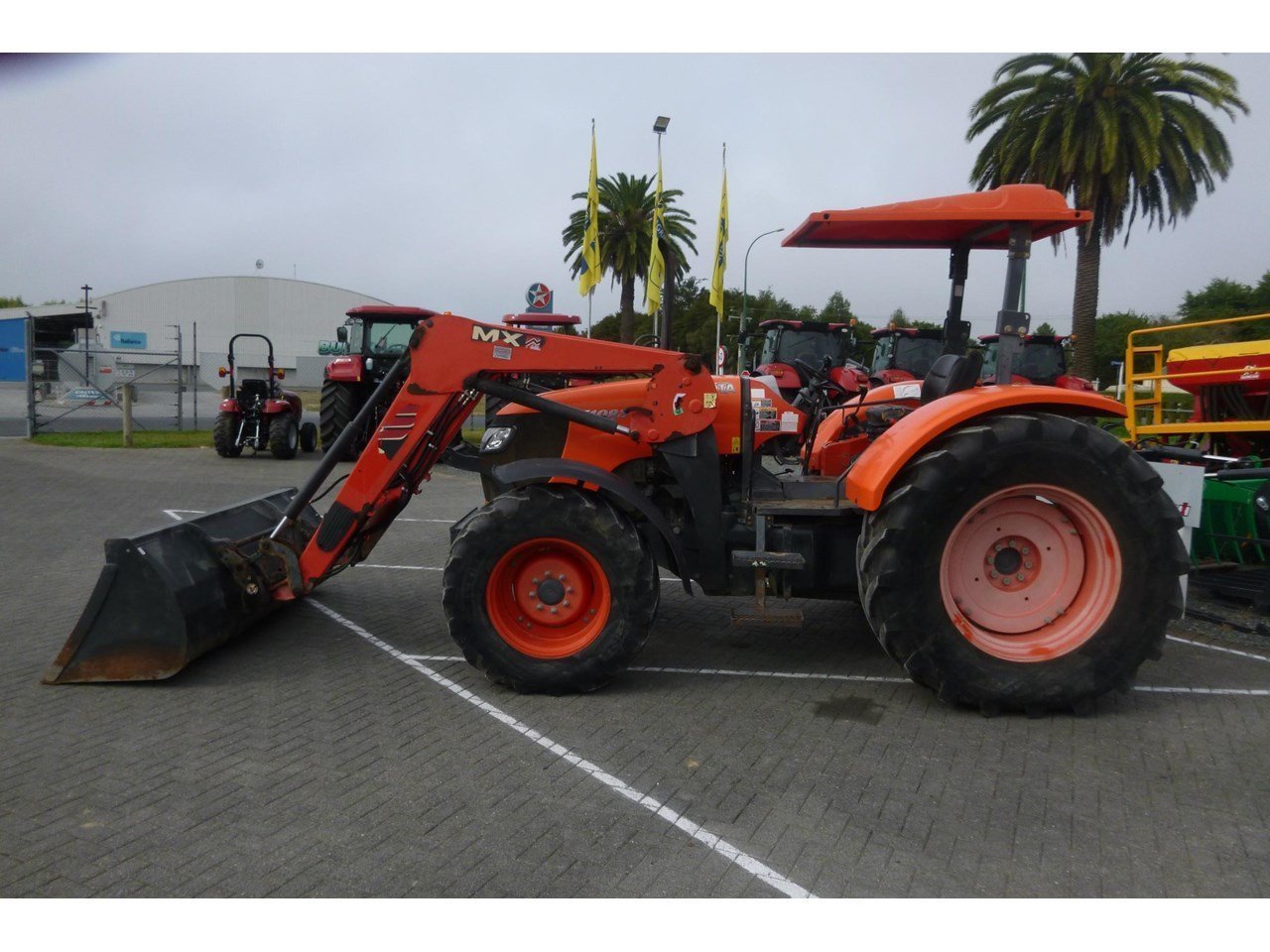 2016 Kubota M108 Tractor