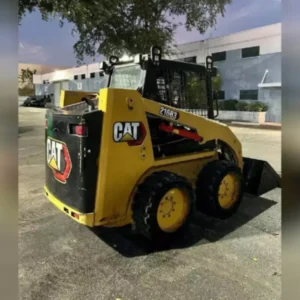 2021 CATERPILLAR 216B3 Skid Steers - Image 5