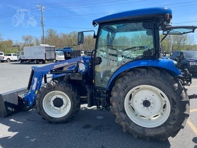 2022 New Holland Workmaster 75