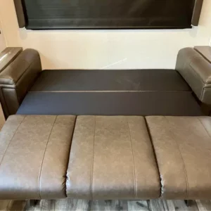 2023 Keystone Montana High Country 385BR RV - Image 10