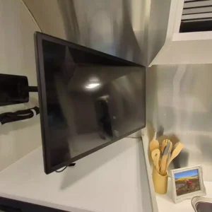 2024 Airstream Bambi 22FB Travel Trailer RV - Image 7