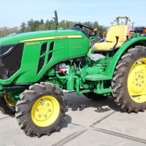 John Deere 3028EN 4WD
