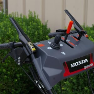 New 2023 Honda HSS1332AAT Snow Blower - Image 3