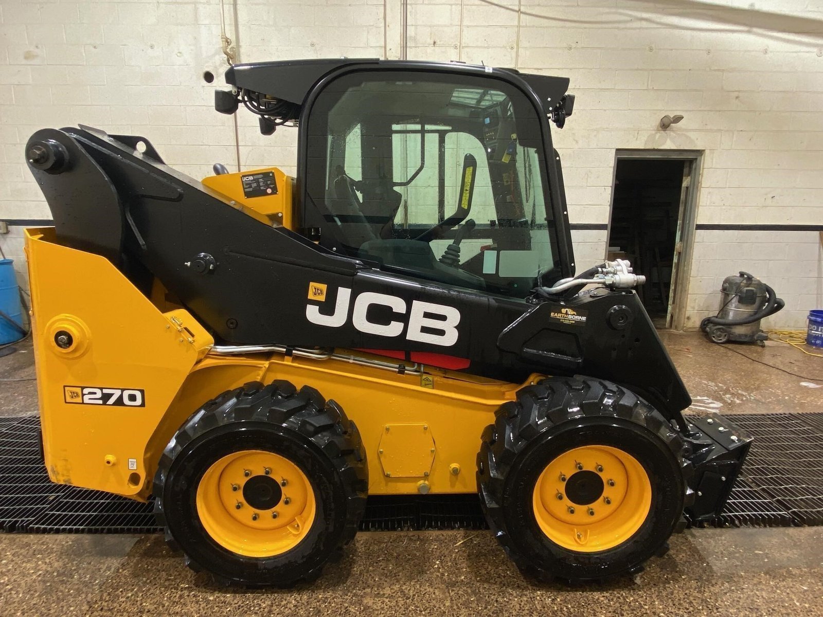 Used 2023 JCB 270 Skid Steers