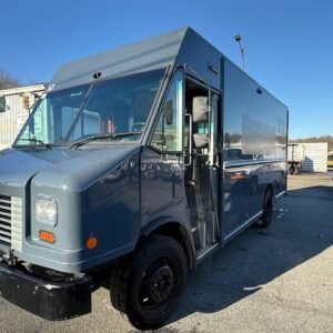 Used 2020 FORD Stepvan, Food Truck, Catering Truck - Food Truck - F59 - Image 3