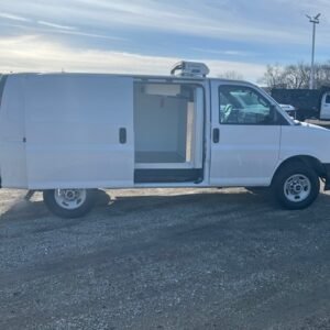 New 2025 GMC Reefer Refrigerated Truck, Catering Truck – Food Truck, Cargo Van – SAVANA 2500 - Image 10