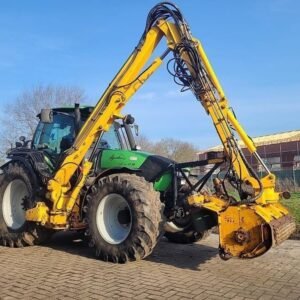Deutz-Fahr Agrotron TTV 1130 mit Herder MBK 502 S