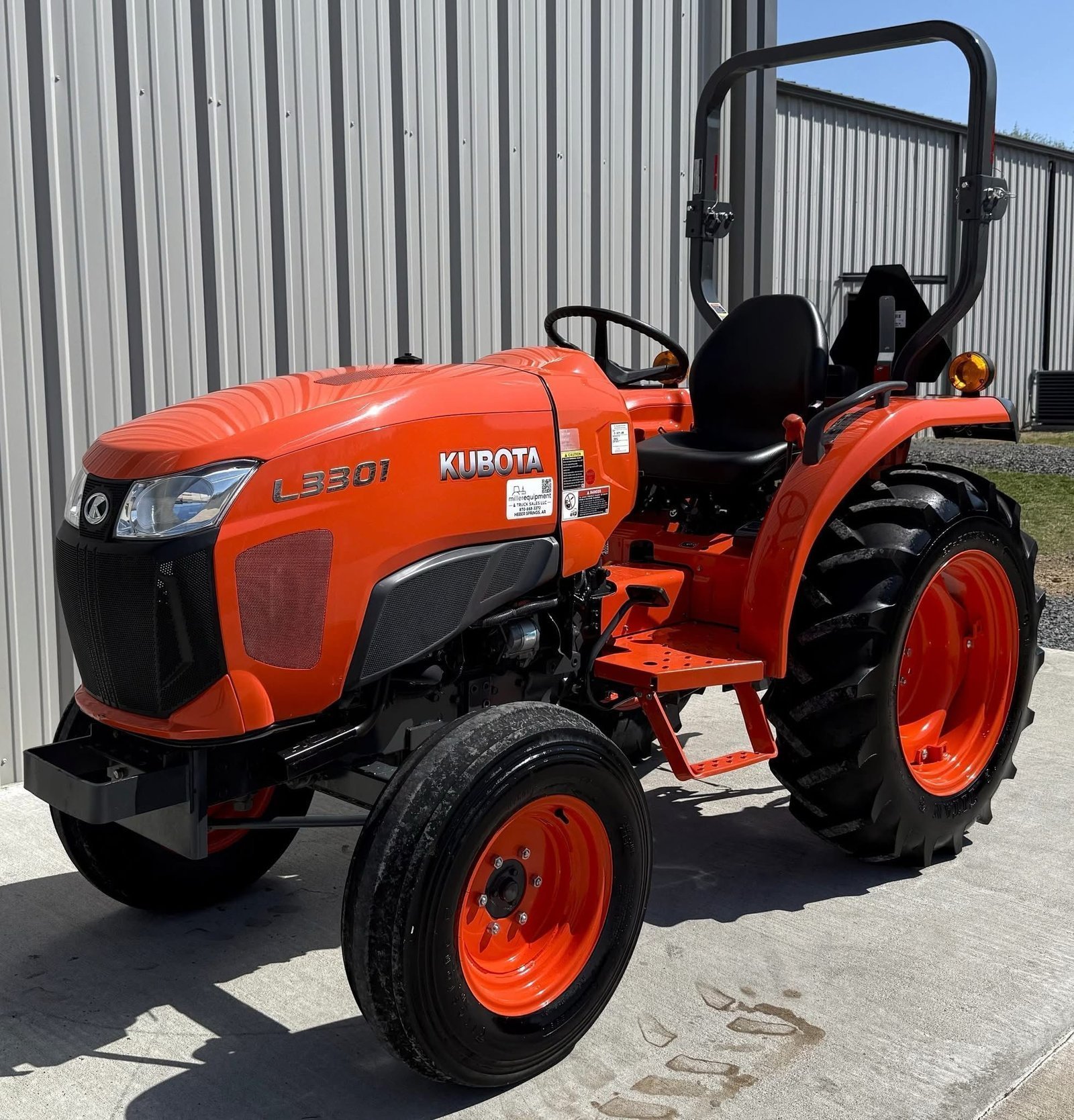 2018 Kubota L3301 583 Hours 2WD 33 HP