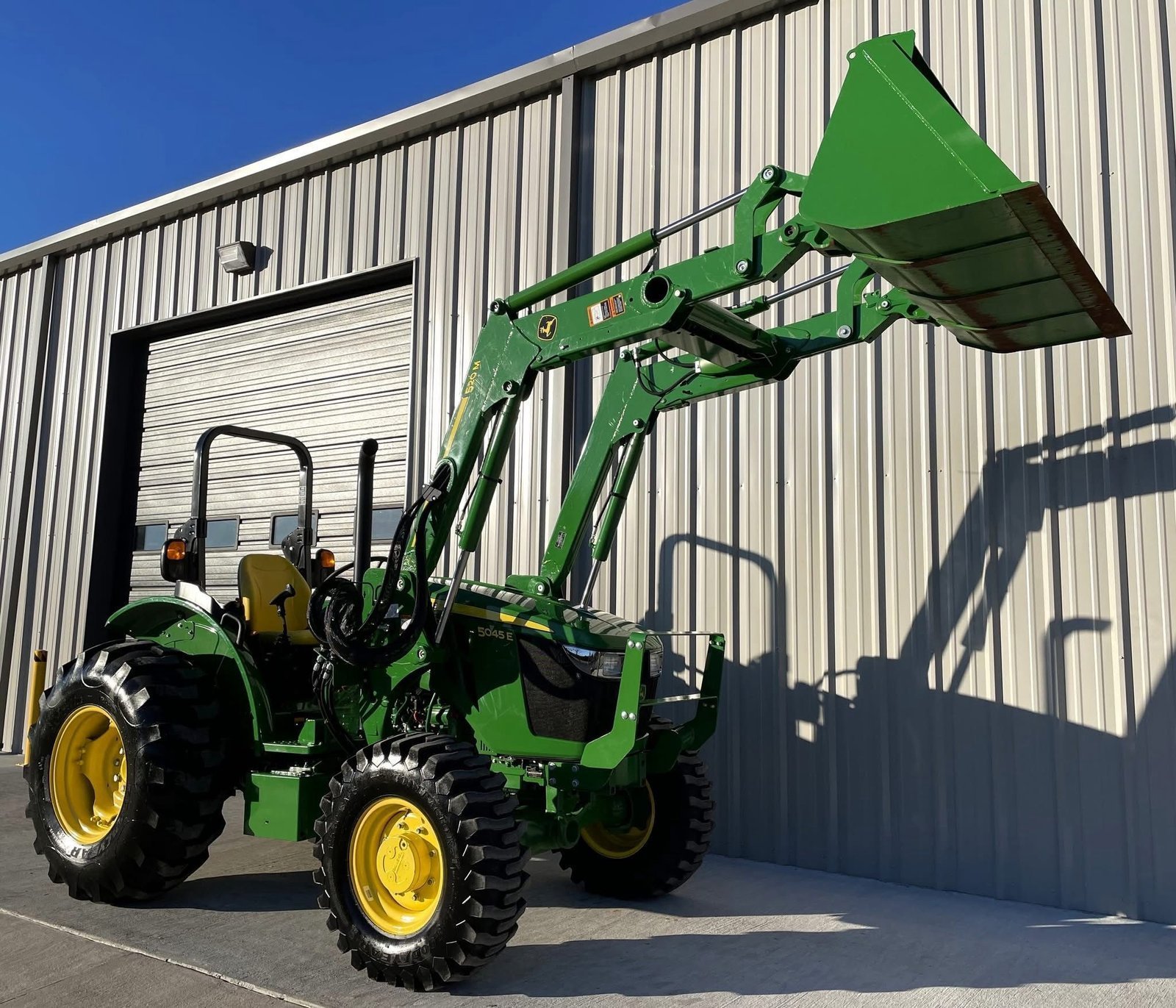 2022 John Deere 5045E Tractor