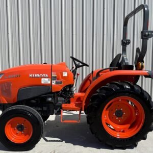 2018 Kubota L3301 583 Hours 2WD 33 HP - Image 4