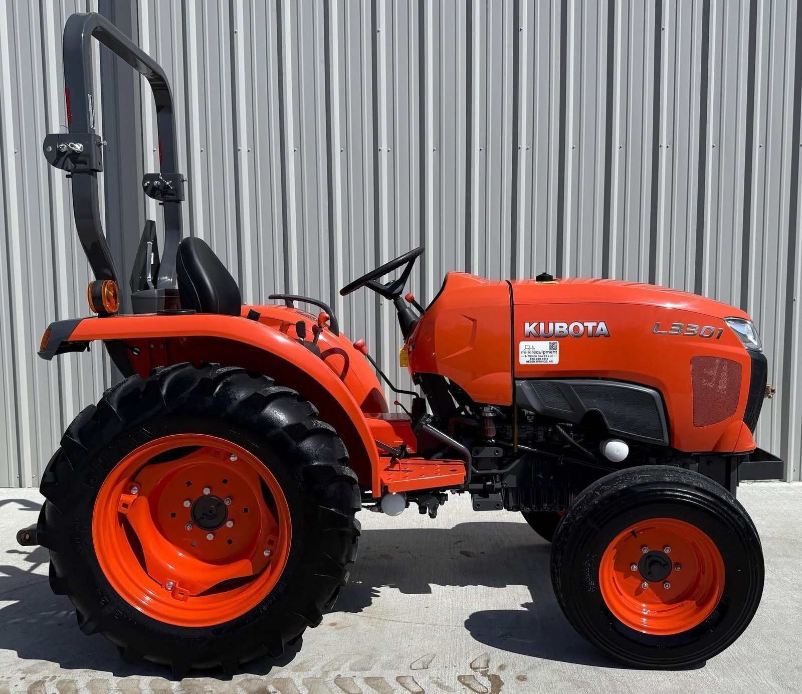 2018 Kubota L3301 583 Hours 2WD 33 HP