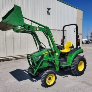 John Deere 2 Series (Compact Utility Tractors) 2038R
