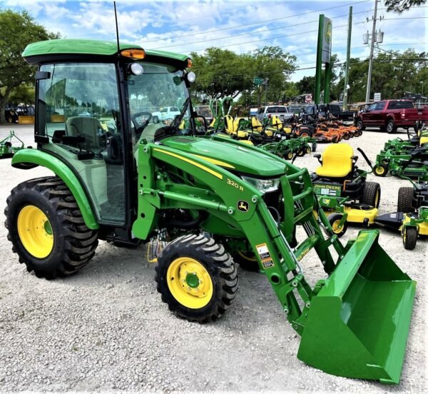 John-Deere-3-Series-Mid-Size-Compact-Utility-Tractors-3033R.jpg