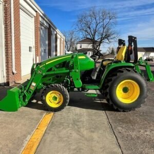 John Deere 3 Series (Mid-Size Compact Utility Tractors) 3046R