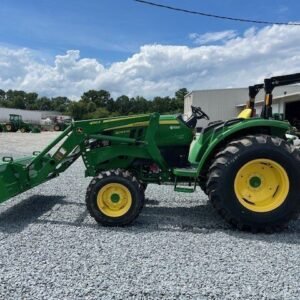 John Deere 4 Series (Large Compact Utility Tractors) 4044M