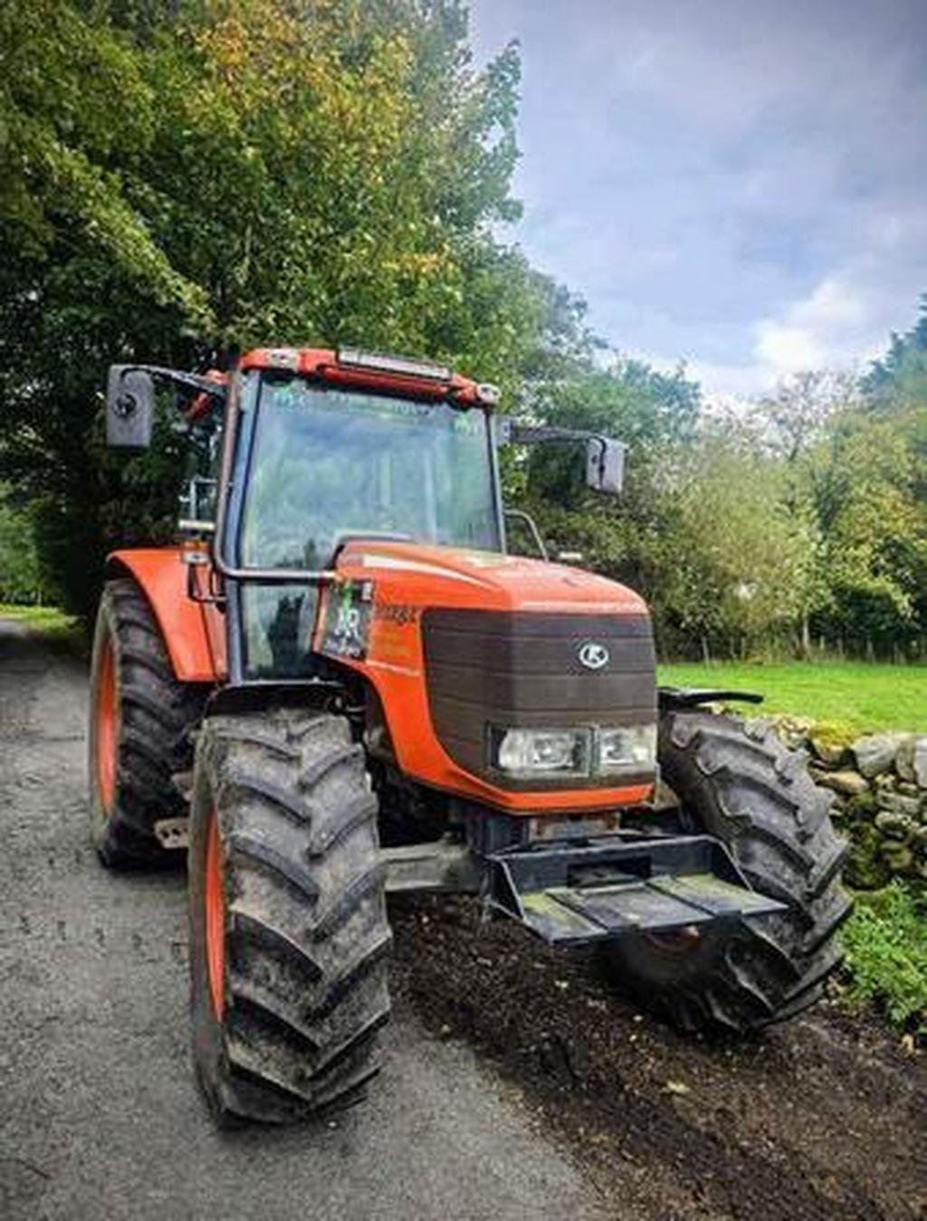 Kubota M128x
