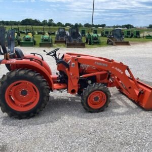 Kubota Tractor L3200