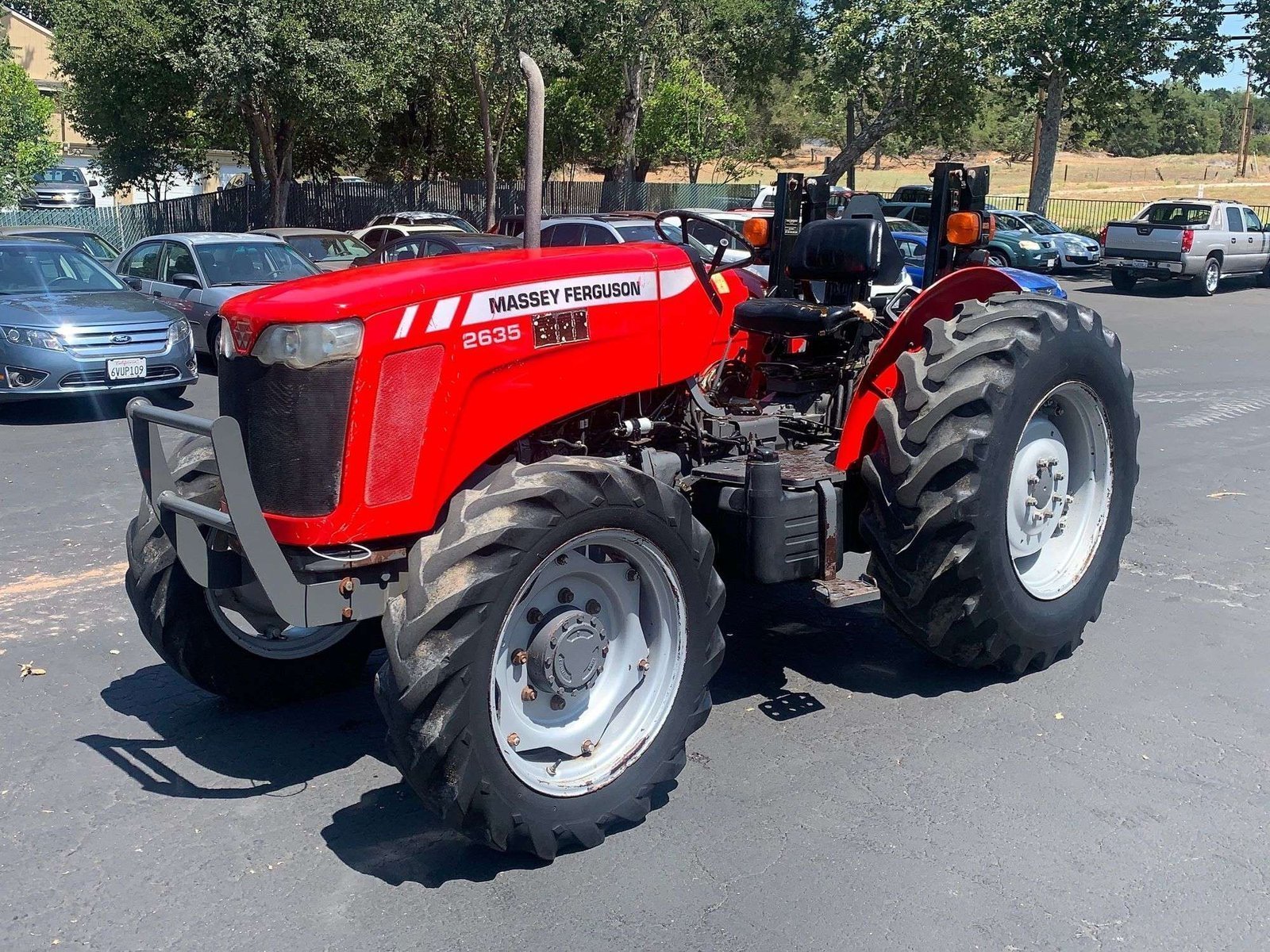 Massey Ferguson 2635 Tractor