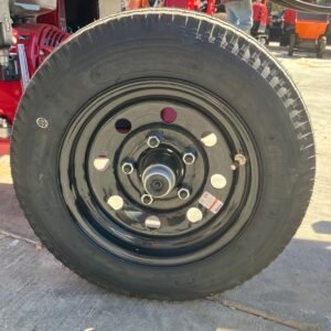 New 2024 Wolfe Ridge 35C Compact Commerical Log Splitter with 36" Stroke - Image 8