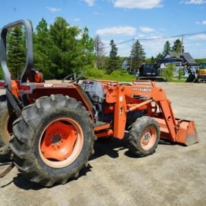 Used 1994 Kubota L3600 Tractor - Image 3