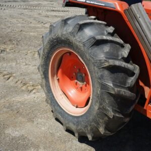 Used 1994 Kubota L3600 Tractor - Image 10
