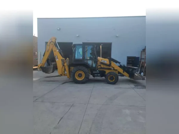 Used-2018-JCB-3X-Backhoe-Loader.webp
