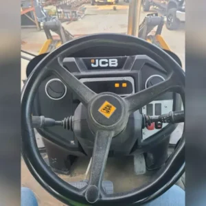 Used 2018 JCB 3CX Backhoe Loader - Image 3
