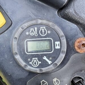 Used 2020 John Deere Z950M Zero Turn Lawn Mower - Image 6