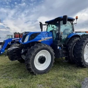 Used 2023 NEW HOLLAND T7.260 Tractor