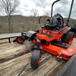 Used 2024 KUBOTA ZD 1211-72-3 Zero Turn Mower - Image 4