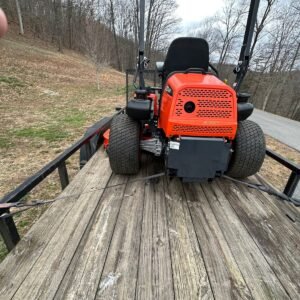 Used 2024 KUBOTA ZD 1211-72-3 Zero Turn Mower - Image 5