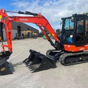 Kubota U50-S Mini Excavator - Image 4